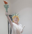 stilt-terrific_stiltwalkers_statues_roving002004.jpg