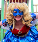 stilt-terrific_stiltwalkers_statues_roving002010.jpg
