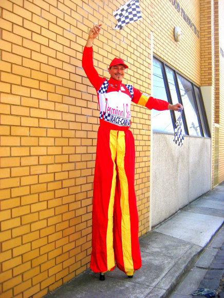 stilt-terrific_stiltwalkers_statues_roving065002.jpg