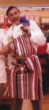 stilt-terrific_stiltwalkers_statues_roving084001.jpg