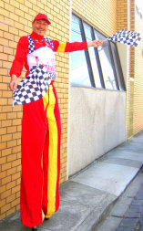 stilt-terrific_stiltwalkers_statues_roving094008.jpg