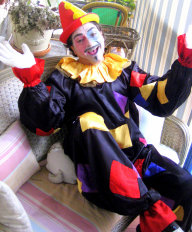 stilt-terrific_stiltwalkers_statues_roving099009.jpg