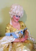 stilt-terrific_stiltwalkers_statues_roving100007.jpg