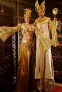 stilt-terrific_stiltwalkers_statues_roving102007.jpg