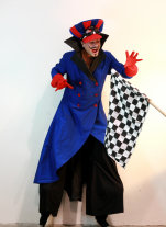 stilt-terrific_stiltwalkers_statues_roving104014.jpg